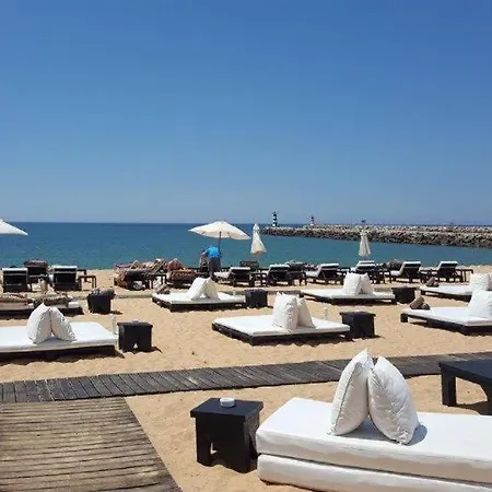 T2 Atlantida Vilamoura شقة