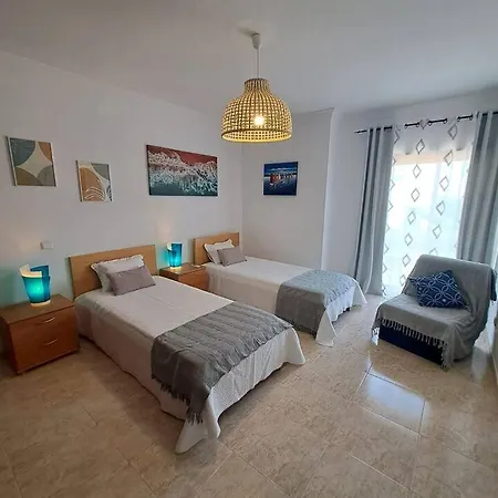 T2 Atlantida Vilamoura شقة