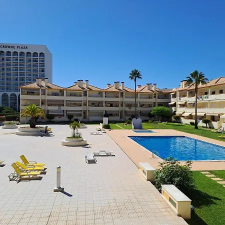 T2 Atlantida Vilamoura * Quarteira